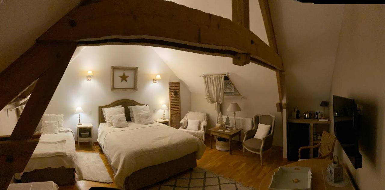 Chambres D Hotes La Suite Du 12 Brie  Eksteriør billede