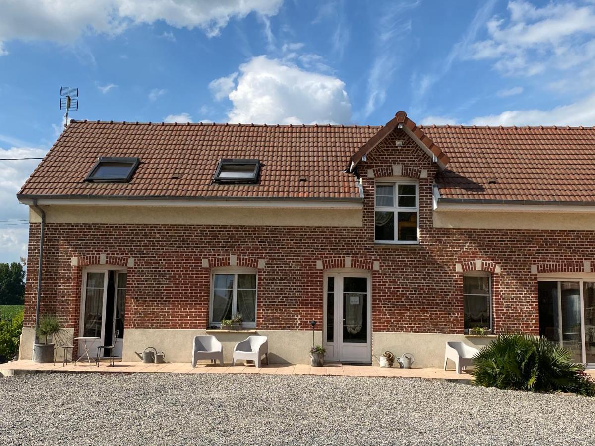 Chambres D Hotes La Suite Du 12 Brie  Eksteriør billede